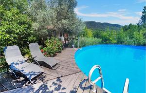 Maisons de vacances Stunning Home In Taussac-la-billire With Wifi, Private Swimming Pool And 3 Bedrooms : photos des chambres