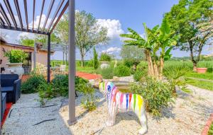Maisons de vacances Stunning Home In Septfonds With Outdoor Swimming Pool, Wifi And 1 Bedrooms : Maison de Vacances 1 Chambre