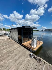 Hausboot - Domy na wodzie - Houseboat Porta Mare - Odradream