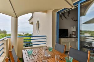 Appartements Un balcon a la mer - studio avec vue sur mer : photos des chambres