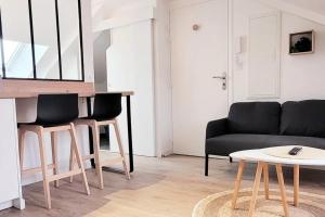 Appartements Appartement Lumineux Sous Les Toits Vannes Centre : photos des chambres