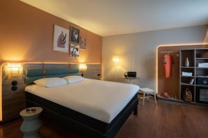 Hotels ibis Golfe de Saint-Tropez : photos des chambres