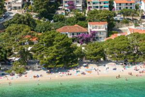 Aurora Beachfront Luxury Rooms&Suites