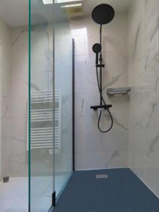 Appartements L'OASIS - Loft standing - Terrasse Rooftop - Jacuzzi Spa - Parking : photos des chambres