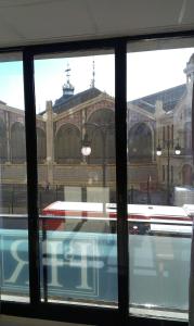 Single Room with Private Bathroom room in Hostal Bisbal