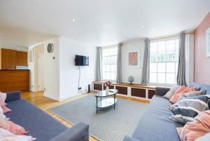 Hyde Park Adventures