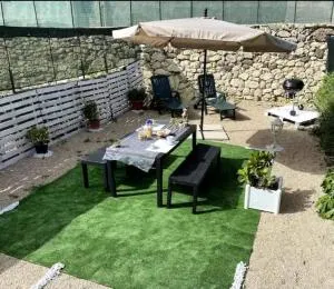Casa Osiride con giardino privato e barbecue - Osilo