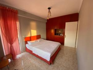 Lilos Place Saranda Beach
