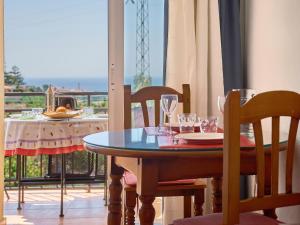 Lovely studio with seaview 700m from the beach