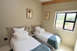 Garden Flat - Walk To The Beach (no load shedding)