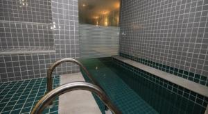 Linda suíte de hotel Harry