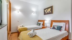 Wonderful Flat W Big Patio by LovelyStay