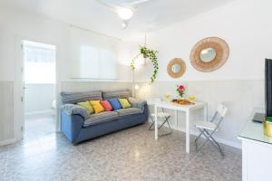 WintowinRentals Close to the beach, Private Terrace & Parking