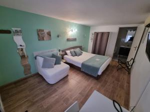 Hotels Cit'Hotel Les Atlantes : photos des chambres