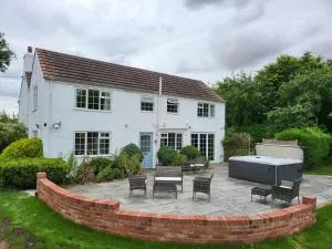 Holly Cottage - Wragby