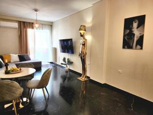 Acropolis Suite greendom