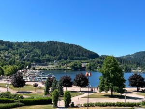 L’esplanade du lac