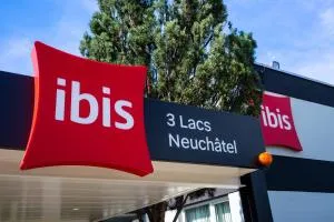 ibis 3 Lacs Neuchâtel - Enges