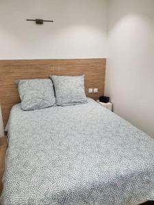 T2 neuf indépendant dans villa proche des plages