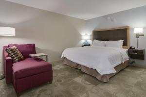 King Room - Non-Smoking room in Hampton Inn Atlanta-Fairburn