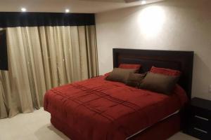 Grand Venetian - Zen oceanview condo in hotel zone