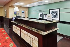 Hampton Inn and Suites Austin - Lakeway