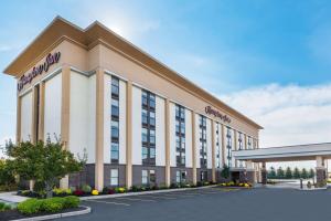 Hampton Inn Buffalo-Airport Galleria Mall - 3hvězdičkové hotely ve městě Cheektowaga
