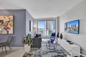 Perfect Vacation 4 Bedroom Condo Beach Access
