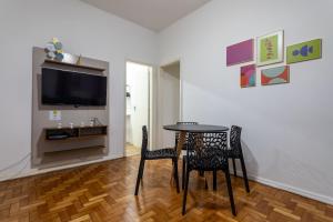 Agradável em Copacabana - Ideal para amigos - EL108 Z4
