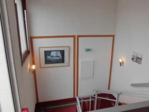 Hotels Cit'Hotel Le Challans : photos des chambres