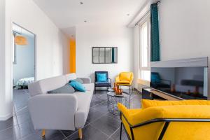 Maisons d'hotes Coeur de ville #B2 - Centre ville, WIFI & NETFLIX - Proche transports - CHAMBRE PRIVEE dans logement partage : photos des chambres