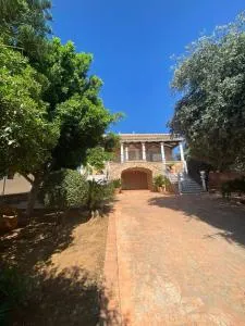 Casa Maleda - Mesas de Guadalora