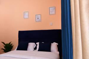 Cozy & Homely Suite with Free Parking & Wi-Fi