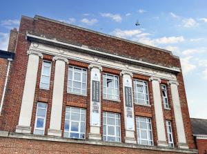 The Tailors Lounge - Central Flat Ripon & Parking
