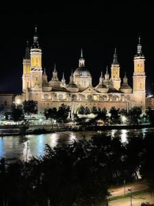 Apartamento Con Vistas Al Pilar con Aparcamiento privado