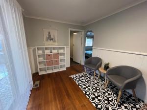 Holiday house In between the Mountain and Westfield