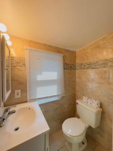 Shore Beach Houses - 52 - 403 Porter Avenue