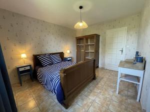 Maisons de vacances Gite Saligny-sur-Roudon, 3 pieces, 5 personnes - FR-1-489-461 : photos des chambres