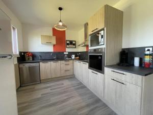 Maisons de vacances Gite Saligny-sur-Roudon, 3 pieces, 5 personnes - FR-1-489-461 : photos des chambres