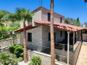 Kipo Paradiso stone villa - Kiriánna