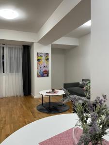 Skopje Centar Margarita Luxury Aprtment(Private Parking)
