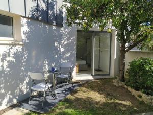 Belle Maisonnette avec jardin 2 pas du VIEUX PORT