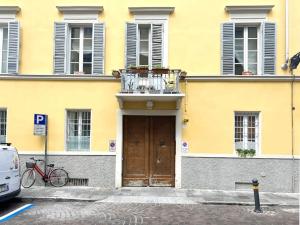 Suite 9, Parma Centro