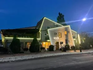 Pensiunea 1 Mai - Rontău