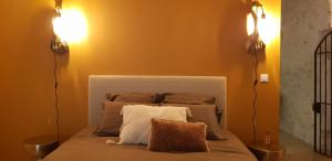 B&B / Chambres d'hotes Les Troglos de la Tufoliere : photos des chambres
