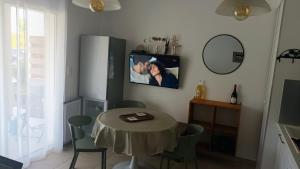 Appartements Residence Marina di Bravone - appartement 4 personnes RDC N183 : photos des chambres