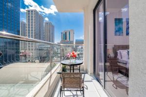 A cozy and elegant apartment