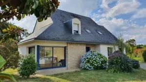 Maison Familiale - Presqu'île de Rhuys - 4ch 9p - Terrain clos arboré - La Trinité-Surzur