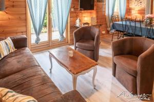 Chalets Chalet La Calougeotte, jardin, spa et sauna prives : photos des chambres