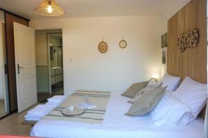 Maisons de vacances Gites du Guebriand : photos des chambres